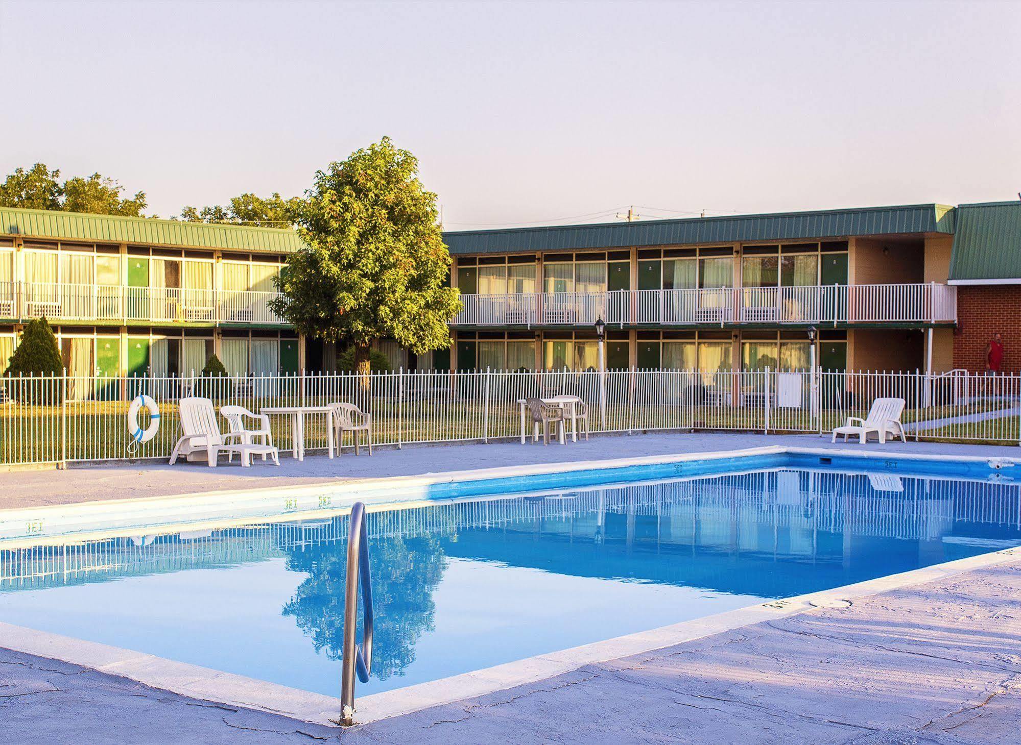 Budget Host Inn Lebanon Zewnętrze zdjęcie
